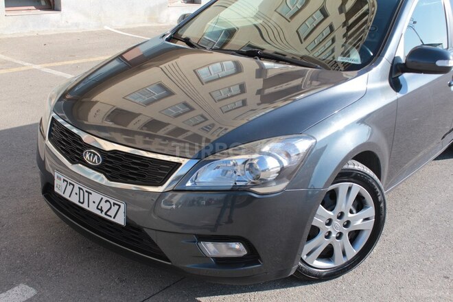 Kia Ceed 2009, 175,000 km - 1.6 л - Bakı
