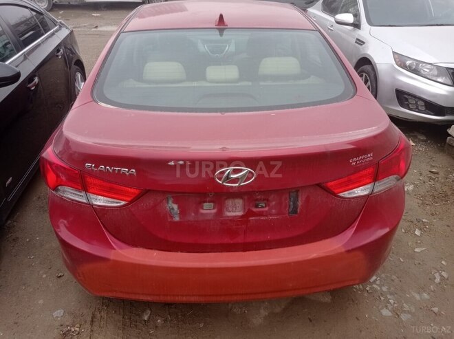 Hyundai Elantra 2011, 240,000 km - 1.8 l - Bakı