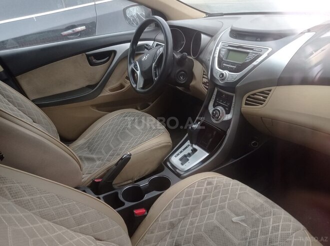 Hyundai Elantra 2011, 240,000 km - 1.8 l - Bakı