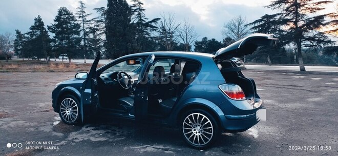 Opel Astra 2009, 219,000 km - 1.4 l - Gəncə