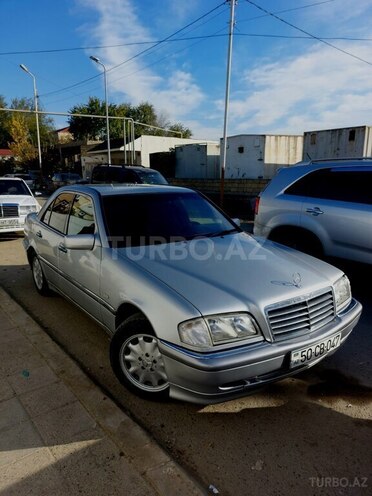 Mercedes C 180 1998, 215,000 km - 1.8 л - Salyan