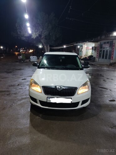 Skoda Fabia 2013, 275,000 km - 1.2 л - Bakı