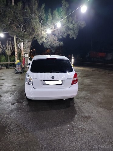 Skoda Fabia 2013, 275,000 km - 1.2 л - Bakı