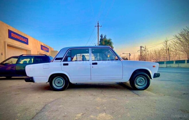 LADA (VAZ) 2107 2009, 99,000 km - 1.6 l - Ağcabədi