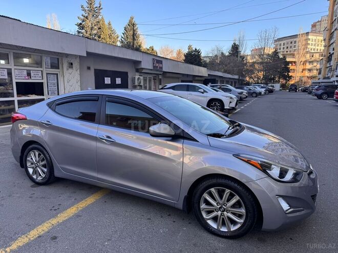 Hyundai Elantra 2015, 129,242 km - 1.8 l - Bakı