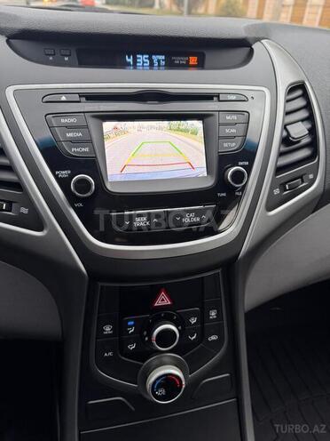 Hyundai Elantra 2015, 129,242 km - 1.8 l - Bakı