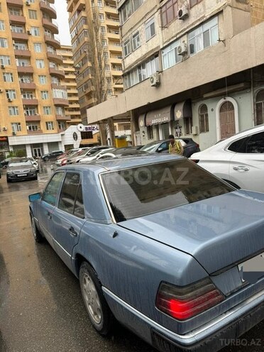Mercedes E 230 1991, 330,000 km - 2.3 l - Bakı