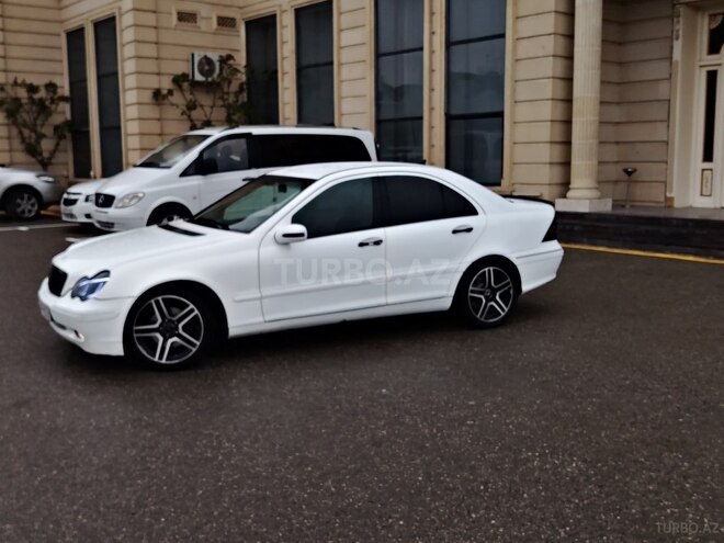 Mercedes C 200 2001, 480,000 km - 2.0 l - Bakı