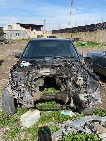 Mercedes E 260 1990, 240,000 km - 2.6 l - Gəncə