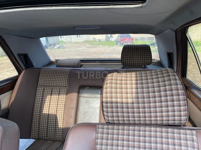 Mercedes E 260 1990, 240,000 km - 2.6 l - Gəncə