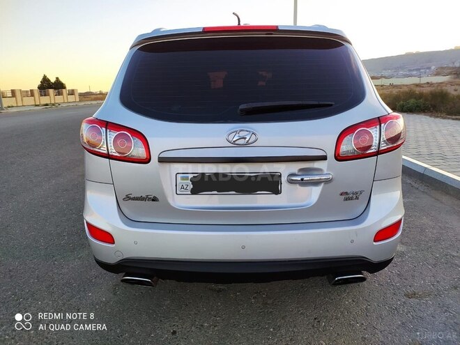 Hyundai Santa Fe 2010, 231,000 km - 2.0 л - Bakı
