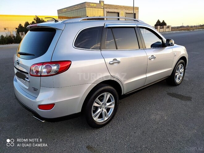 Hyundai Santa Fe 2010, 231,000 km - 2.0 л - Bakı
