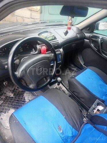 Opel Astra 1996, 333,000 km - 1.6 l - Bakı
