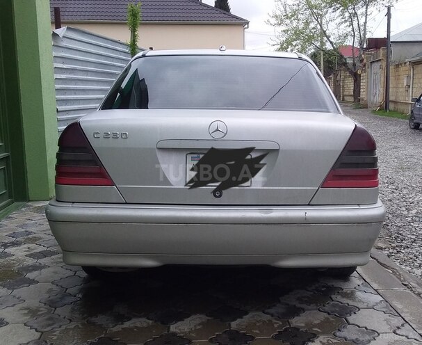 Mercedes C 230 2000, 299,123 km - 2.3 l - Bərdə