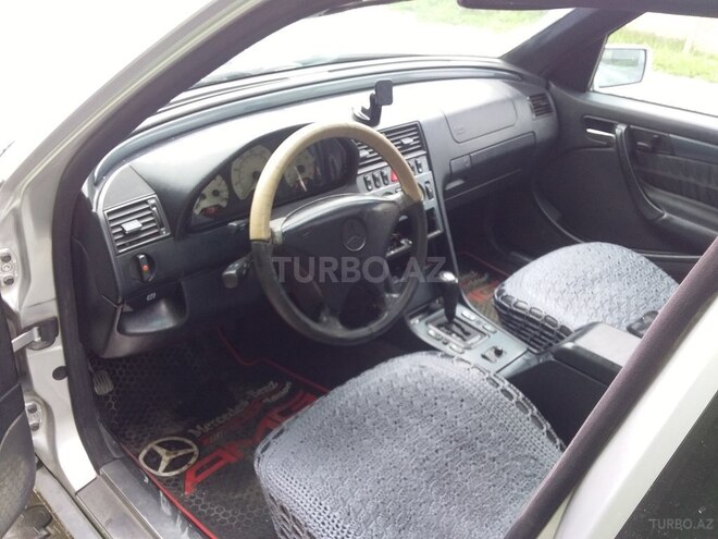 Mercedes C 230 2000, 299,123 km - 2.3 l - Bərdə