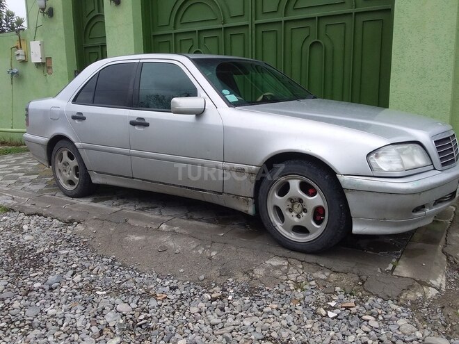 Mercedes C 230 2000, 299,123 km - 2.3 l - Bərdə
