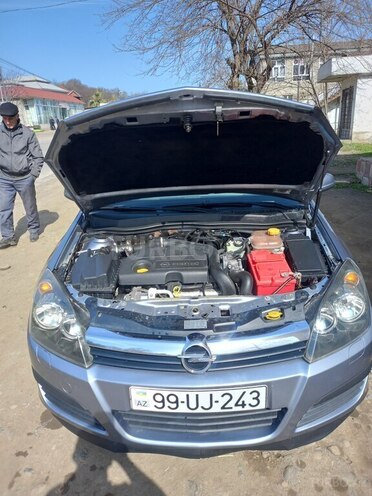 Opel Astra 2006, 250,000 km - 1.3 l - Masallı