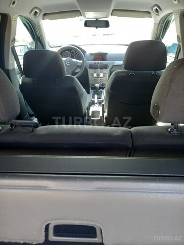 Opel Astra 2006, 250,000 km - 1.3 l - Masallı