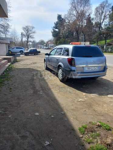 Opel Astra 2006, 250,000 km - 1.3 l - Masallı
