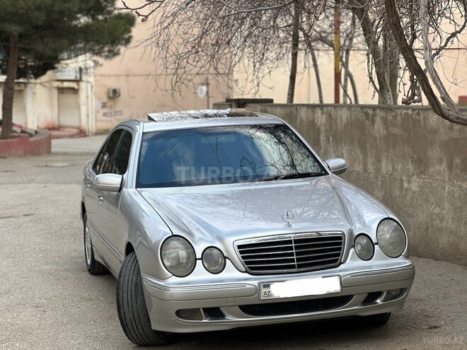 Mercedes E 270 2001, 348,000 km - 2.7 l - Bakı