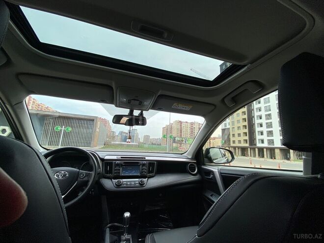 Toyota RAV4 2017, 48,700 km - 2.0 l - Bakı