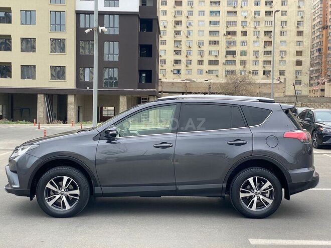Toyota RAV4 2017, 48,700 km - 2.0 l - Bakı