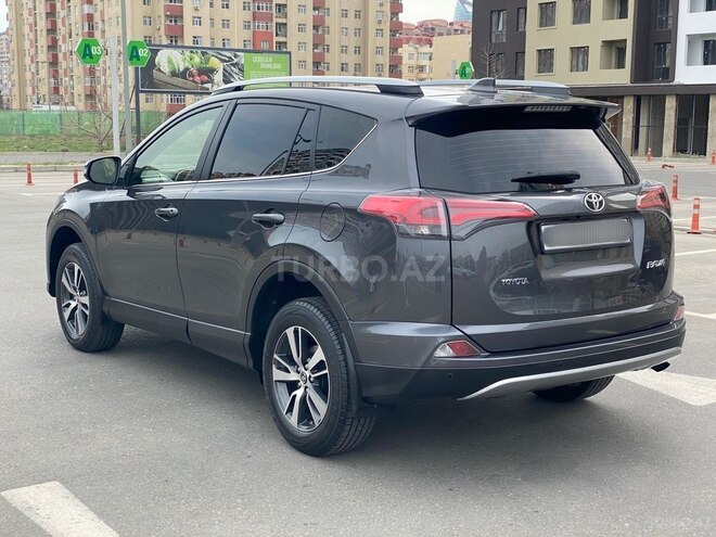 Toyota RAV4 2017, 48,700 km - 2.0 l - Bakı