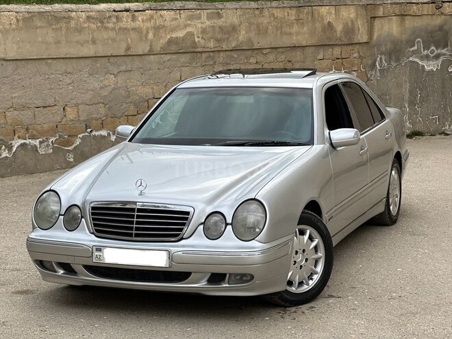 Mercedes E 270 2001, 348,000 km - 2.7 l - Bakı