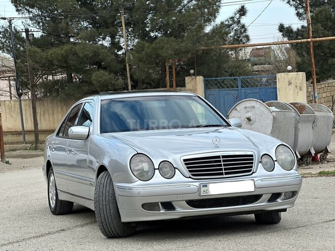 Mercedes E 270 2001, 348,000 km - 2.7 l - Bakı