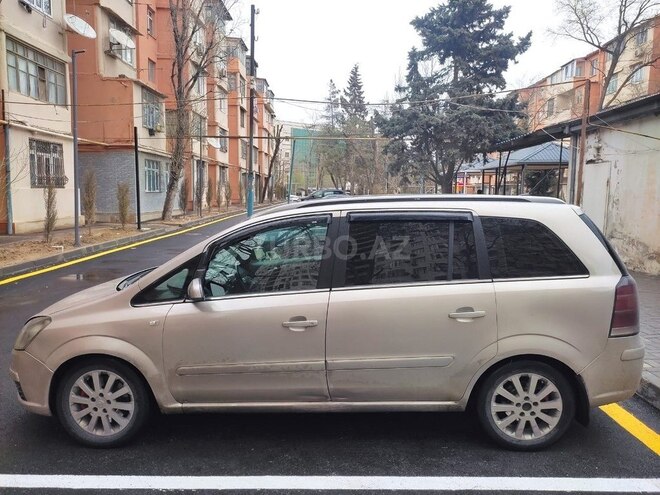 Opel Zafira 2006, 490,000 km - 1.9 l - Bakı