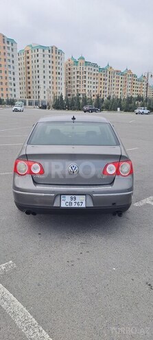 Volkswagen Passat 2006, 250,600 km - 3.6 л - Sumqayıt