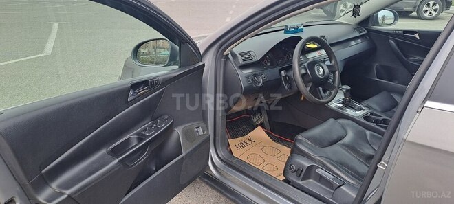 Volkswagen Passat 2006, 250,600 km - 3.6 л - Sumqayıt