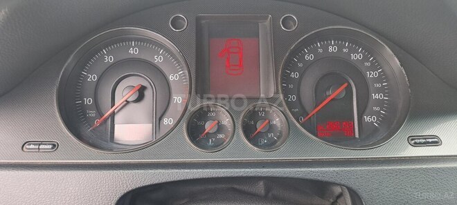 Volkswagen Passat 2006, 250,600 km - 3.6 л - Sumqayıt