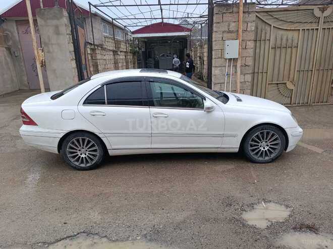 Mercedes C 240 2002, 325,000 km - 2.4 l - Bakı