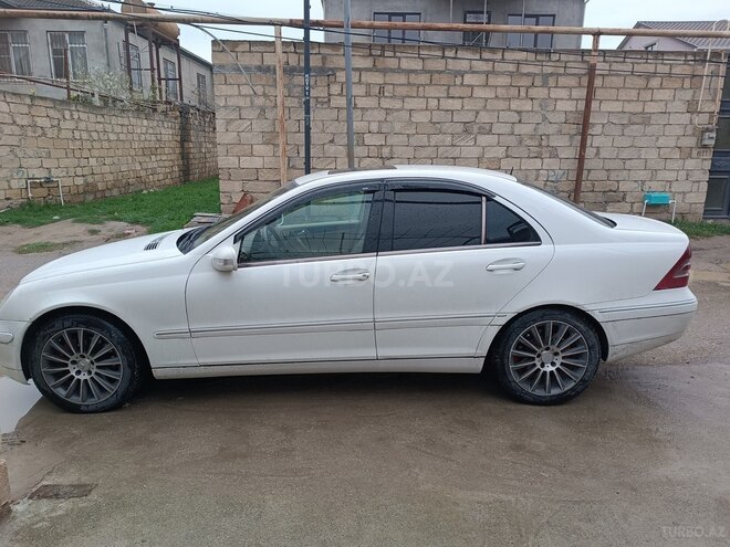 Mercedes C 240 2002, 356,000 km - 2.6 l - Bakı