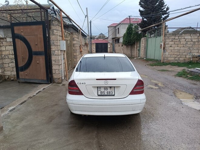 Mercedes C 240 2002, 356,000 km - 2.6 l - Bakı