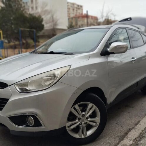 Hyundai ix35 2011, 196,000 km - 2.0 l - Qəbələ