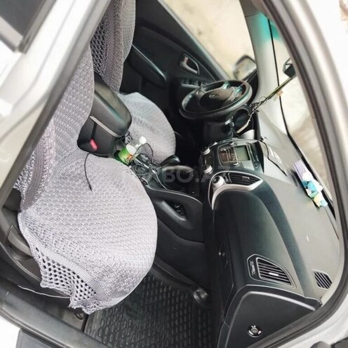 Hyundai ix35 2011, 196,000 km - 2.0 l - Qəbələ
