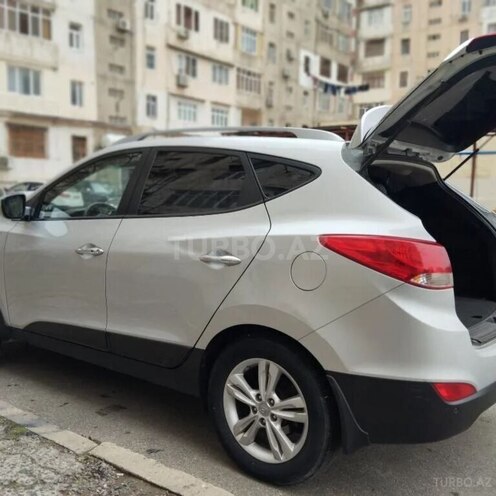 Hyundai ix35 2011, 196,000 km - 2.0 l - Qəbələ