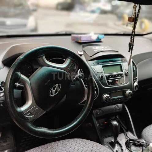 Hyundai ix35 2011, 196,000 km - 2.0 l - Qəbələ