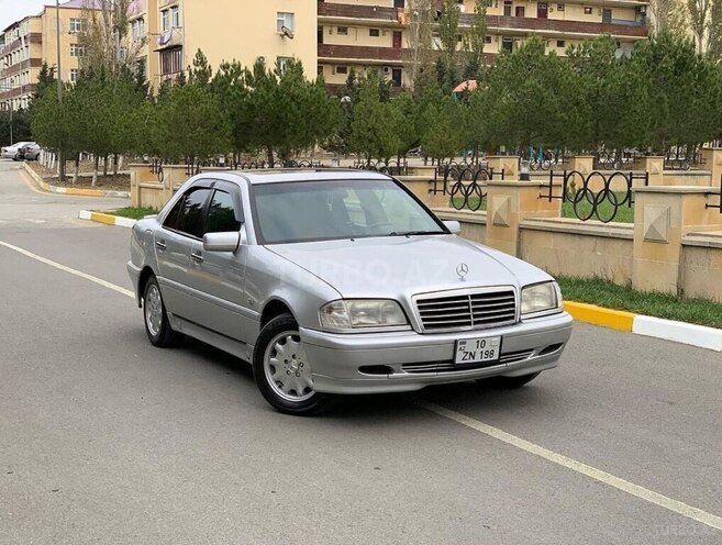 Mercedes C 200 1999, 347,852 km - 2.0 l - Naftalan