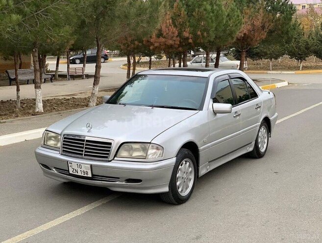 Mercedes C 200 1999, 347,852 km - 2.0 l - Naftalan