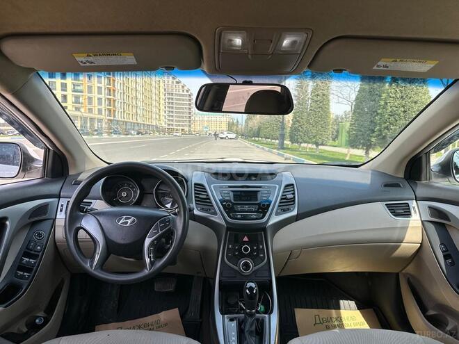 Hyundai Elantra 2015, 123,919 km - 1.8 l - Sumqayıt