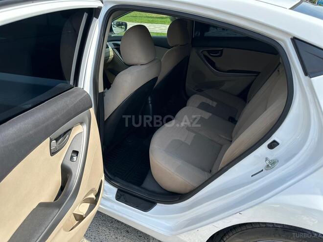 Hyundai Elantra 2015, 123,919 km - 1.8 l - Sumqayıt