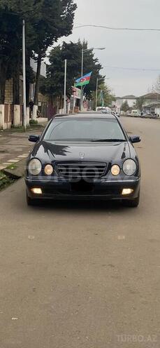 Mercedes E 240 2000, 260,000 km - 2.4 l - Bakı
