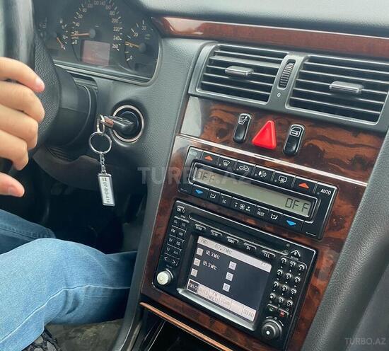 Mercedes E 240 2000, 260,000 km - 2.4 l - Bakı