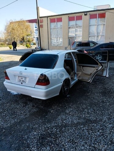 Mercedes C 230 1999, 232,949 km - 2.3 l - Masallı