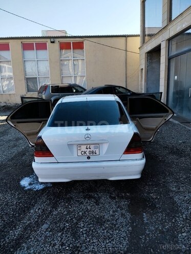 Mercedes C 230 1999, 232,949 km - 2.3 l - Masallı