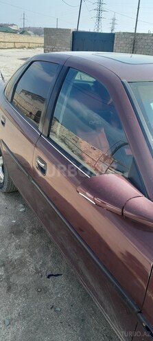 Opel Vectra 1997, 200,000 km - 2.5 l - Bakı
