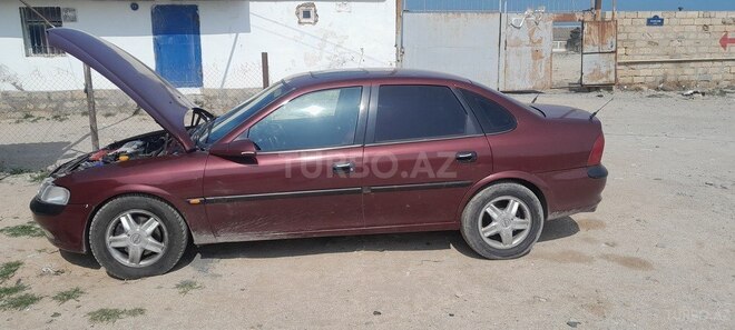Opel Vectra 1997, 200,000 km - 2.5 l - Bakı